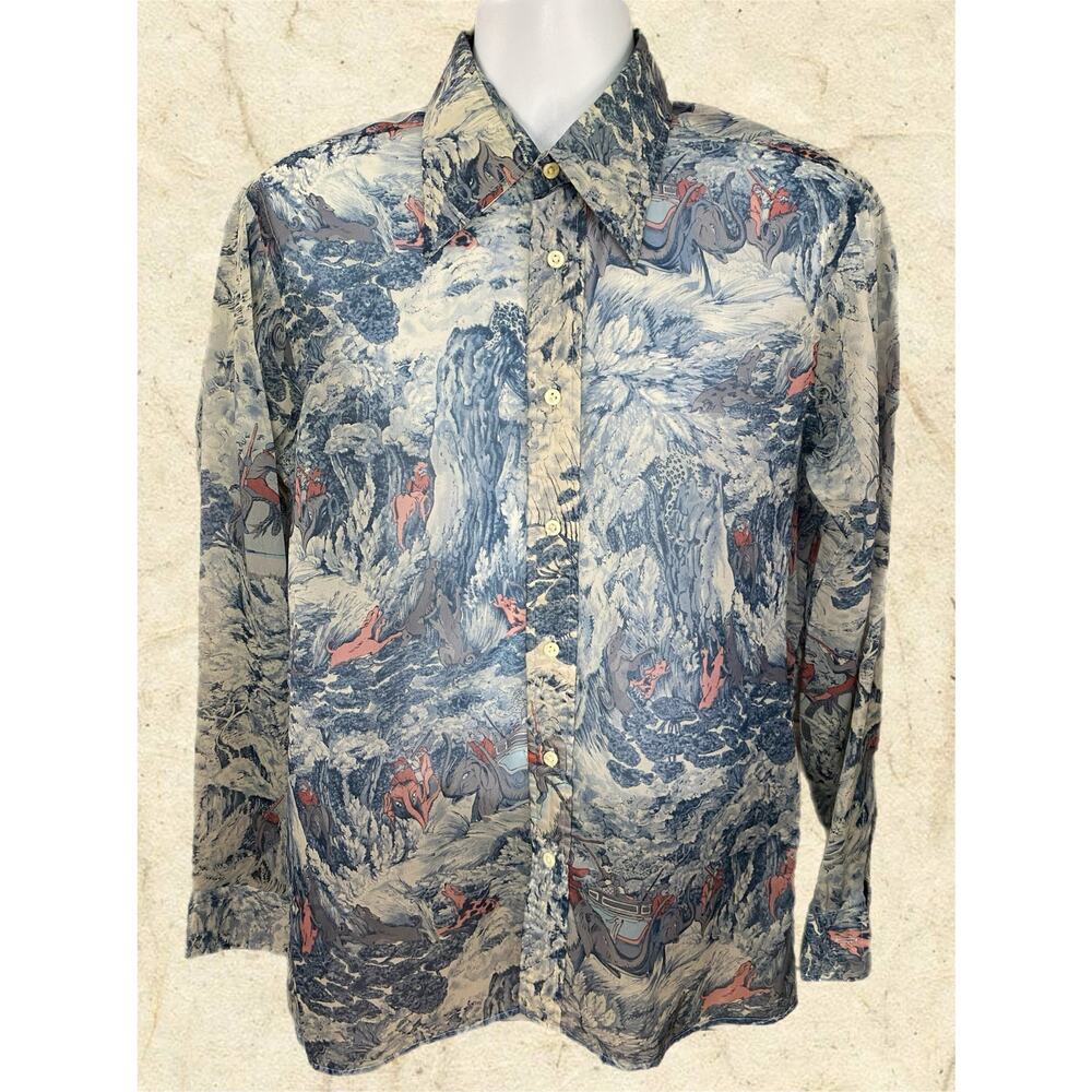 The Fitted Shirt button down Vintage shirt size Large sheer animal hunting scene